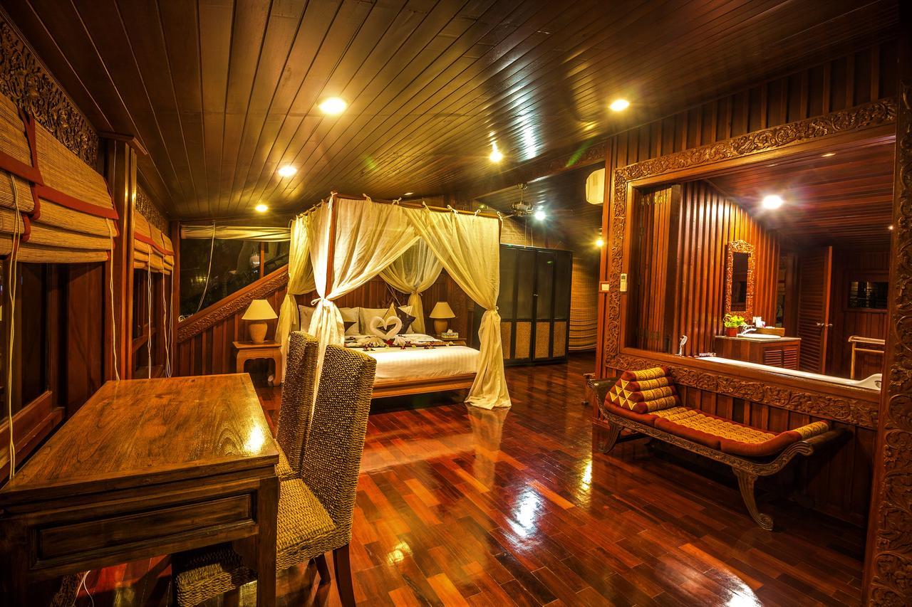 Erawan Villa Hotel Банг-Рак Экстерьер фото