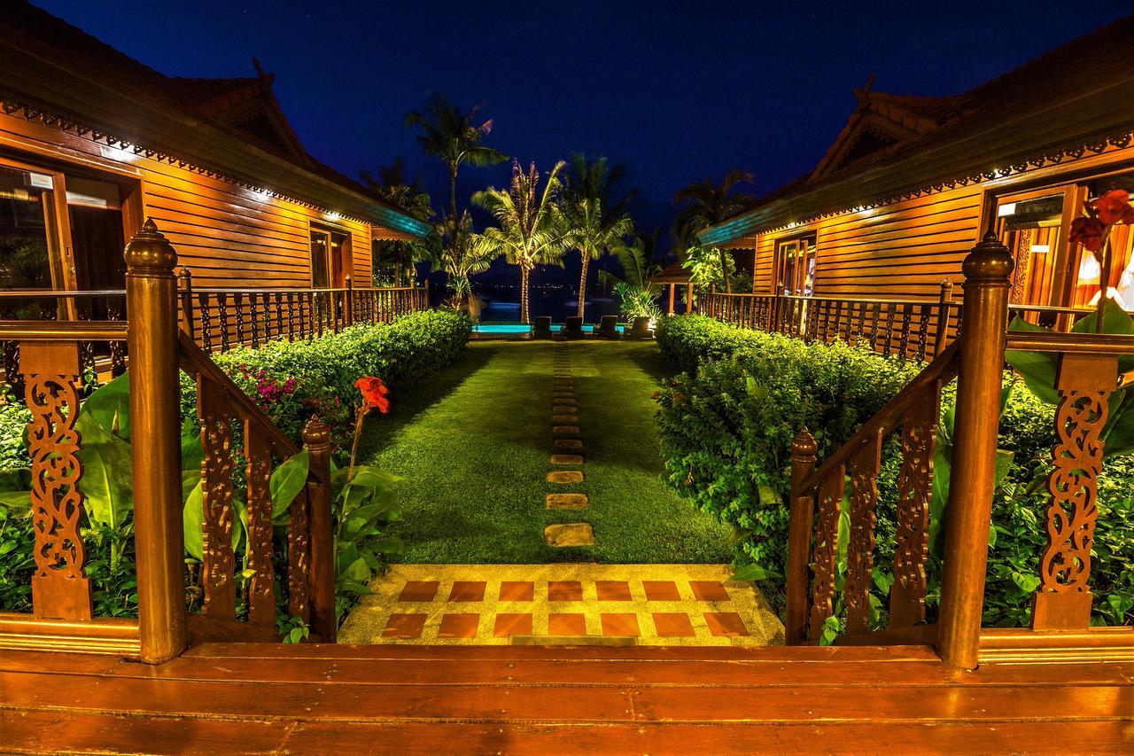 Erawan Villa Hotel Банг-Рак Экстерьер фото